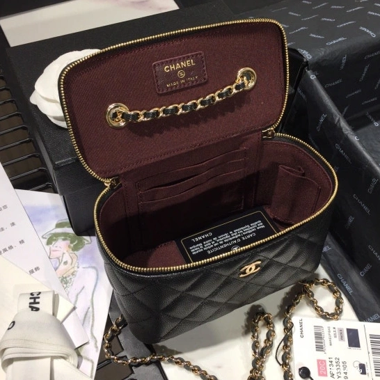 First Bag Ru VANITY CHANEL CASE 0726
